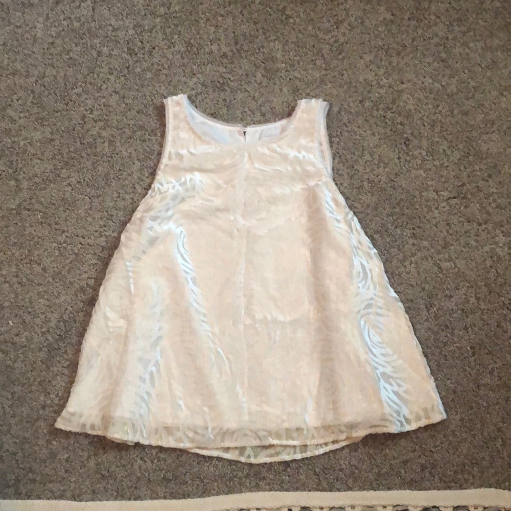 White tank top blouse